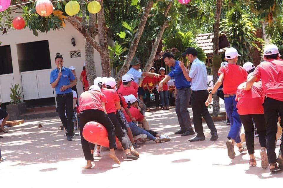 Dịch vụ Chụp Ảnh Tour Team building Gala Dinner Tam Kỳ Quảng Nam giá rẻ chất (2)