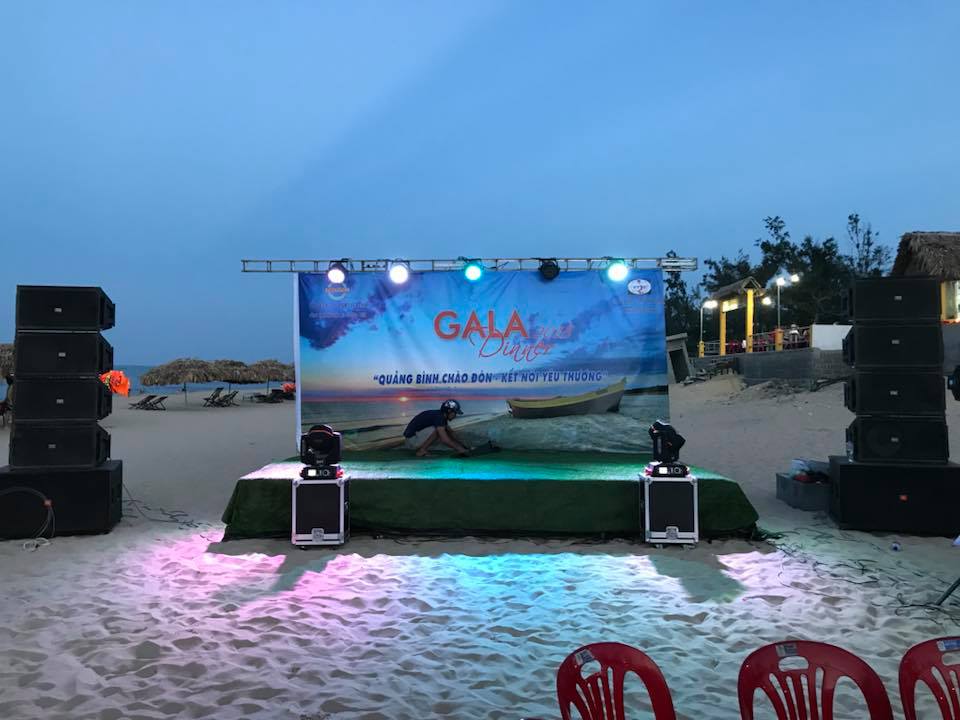 Quay phim Tour Team building Gala Dinner Đồng Hới Quảng Bình giá rẻ chất lượng (3)