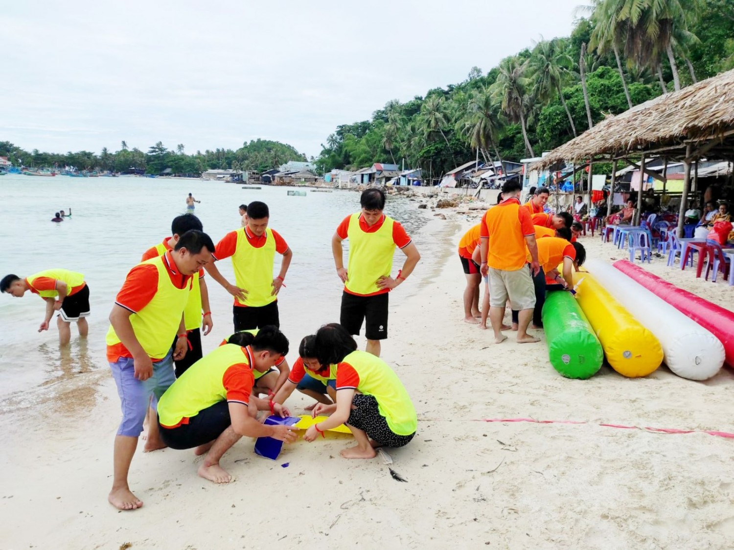 Team Chụp Ảnh Tour Team building Gala Dinner Rạch Giá Kiêng Giang giá rẻ chất (1)